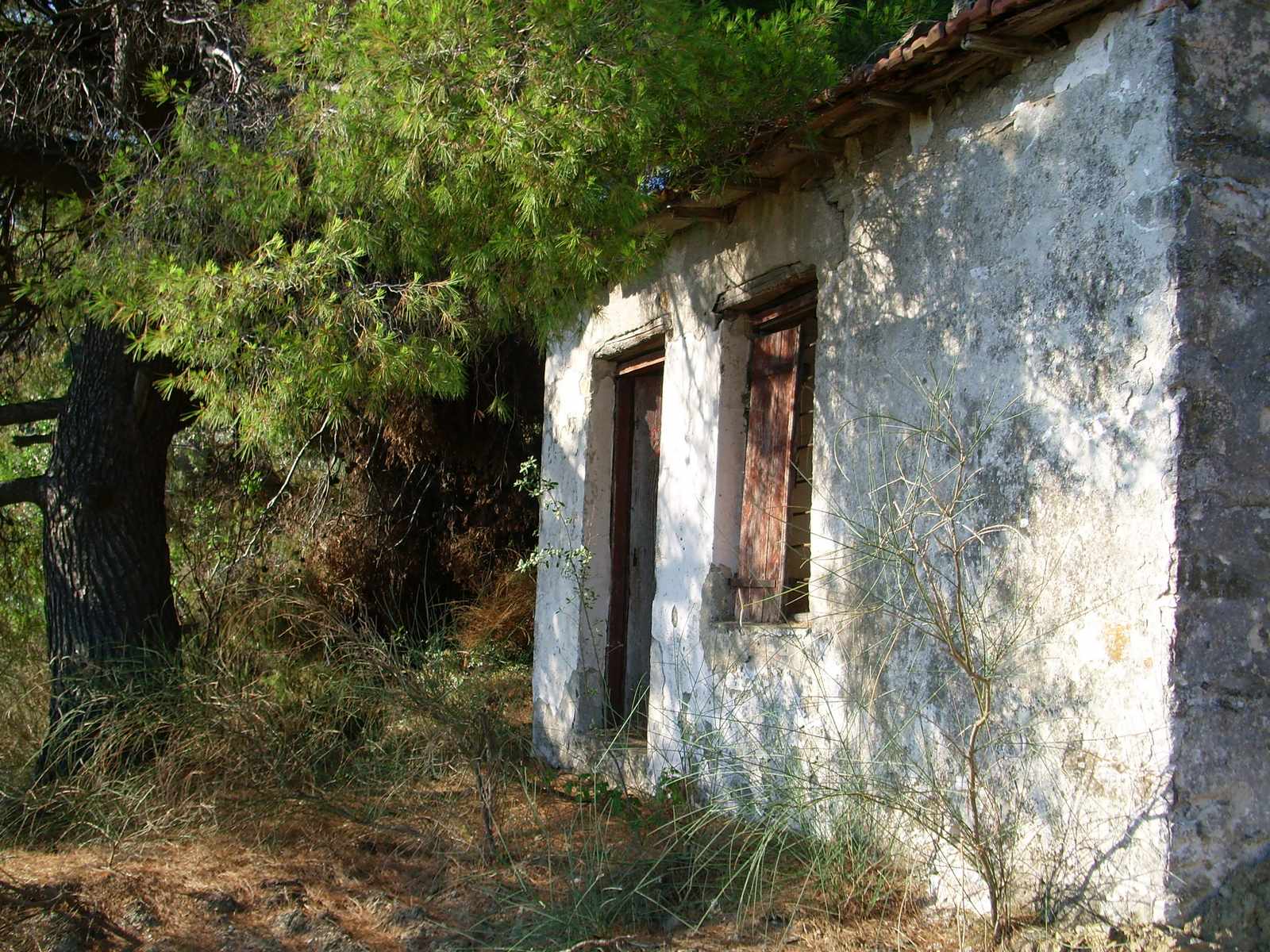 Skopelos house renovations