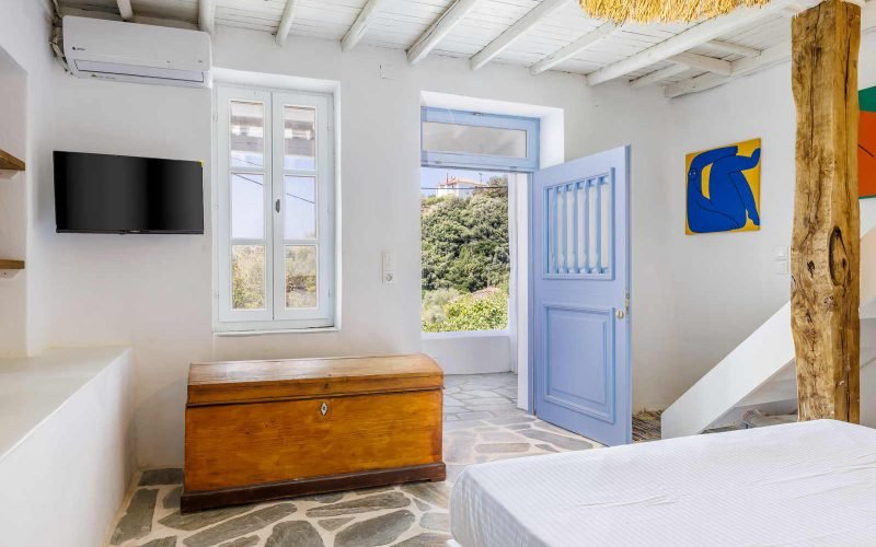 Adorable renovated house with views to the Aegean Sea