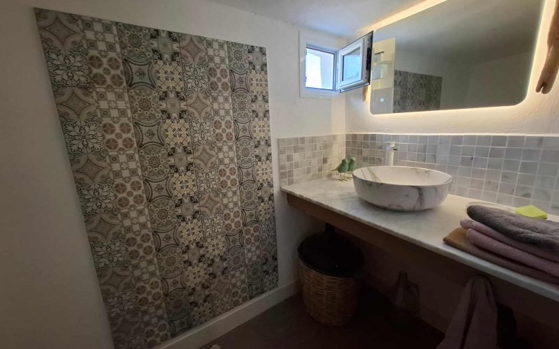 Charming renovated beachfront house