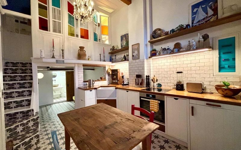 Beautiful Town house ready to move in