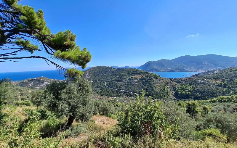 Cottage to renovate with beautiful views