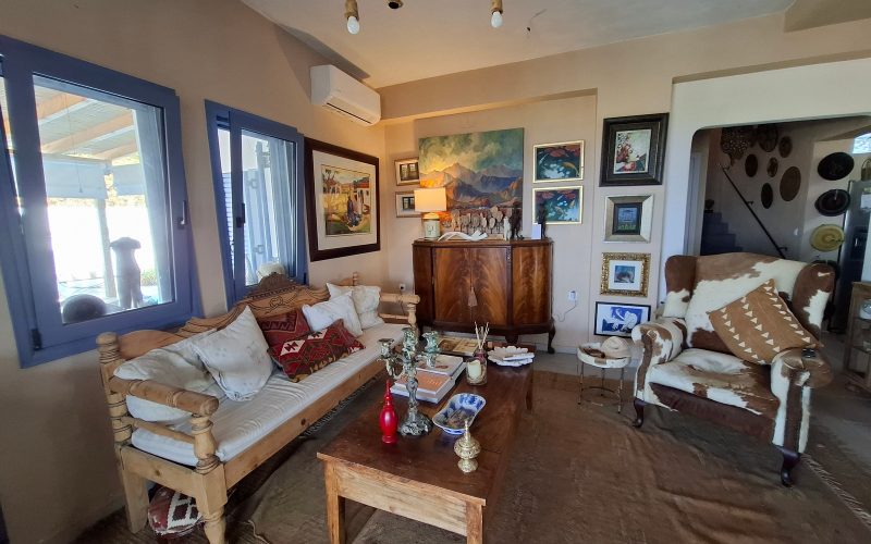 Magnificent Glossa pool villa with views