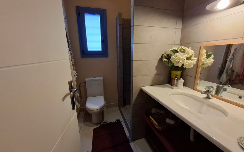 Magnificent Glossa pool villa with views