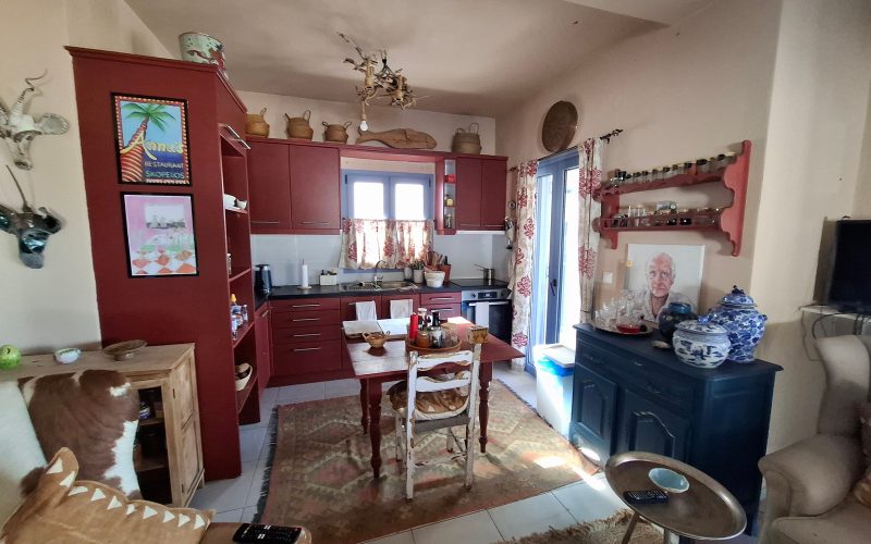 Magnificent Glossa pool villa with views