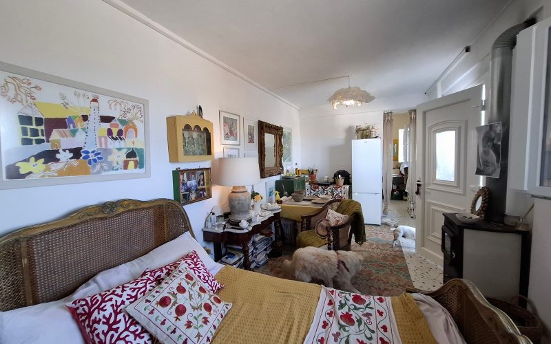 Magnificent Glossa pool villa with views