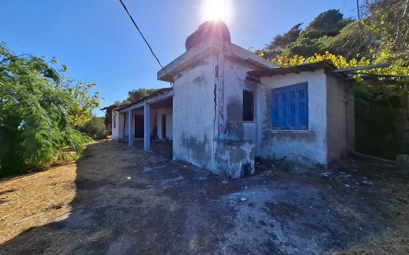Skopelos Beachfront property to renovate