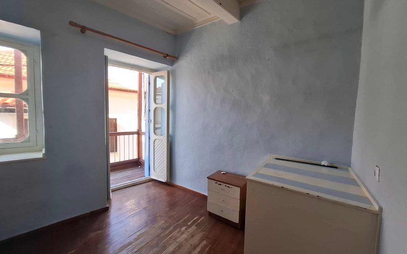 Spacious Traditional Town house
