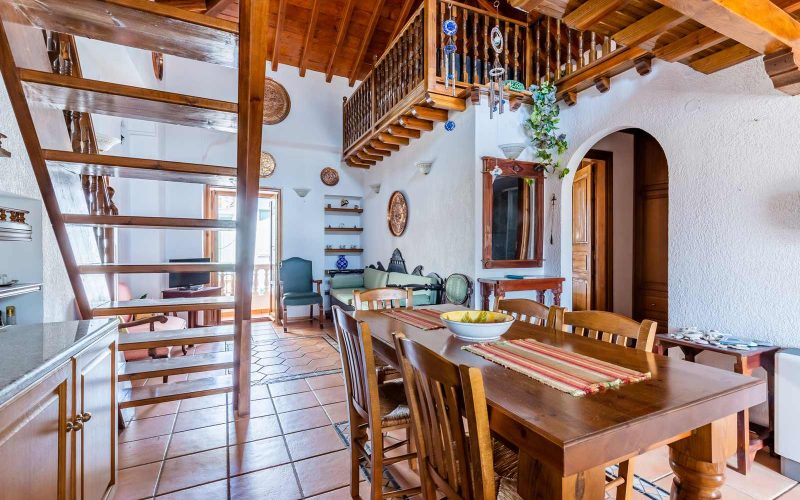 Two separate apartments in Skopelos Town