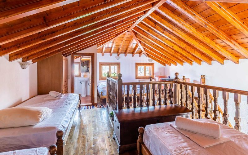 Two separate apartments in Skopelos Town