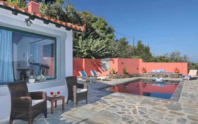 Two bedroom Villa with swimming pool and views to the Aegean