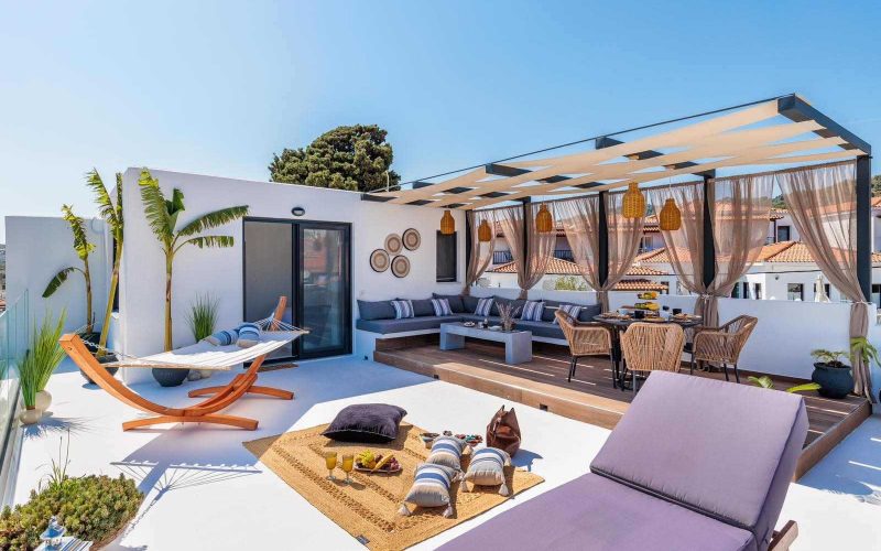 Luxurious Studio with spacious terrace and breathtaking views to Skopelos Town and port Terrace