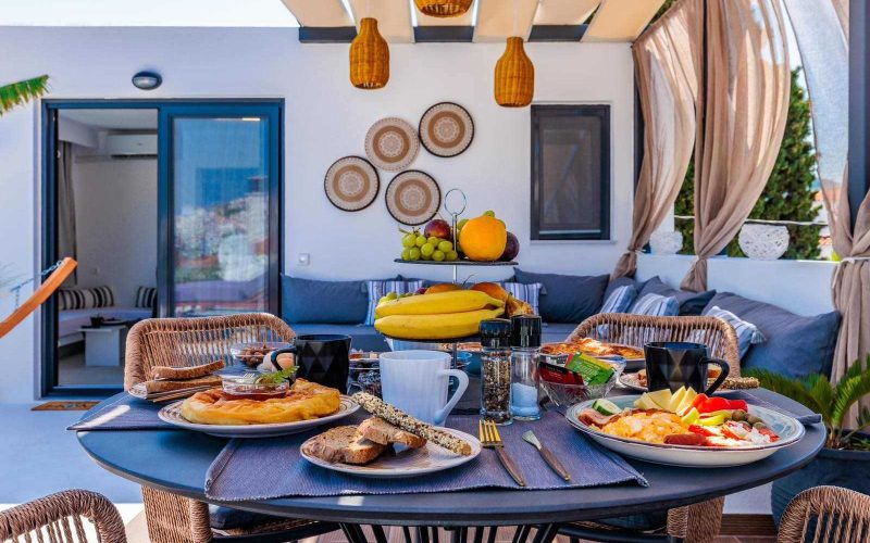 Luxurious Studio with spacious terrace and breathtaking views to Skopelos Town and port Terrace