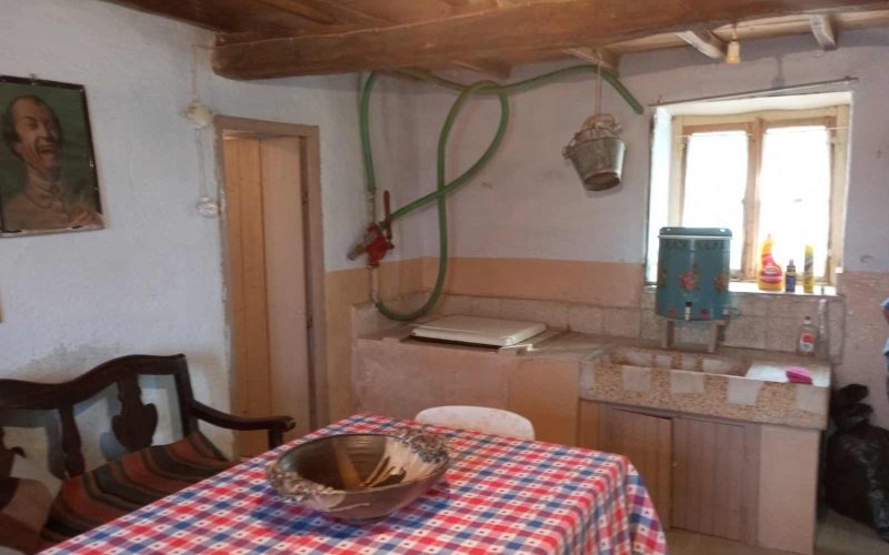 Traditional cottage in Pefkias with land