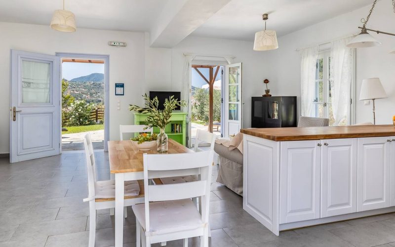 Beautiful pool villa with amazing views to the Sea
