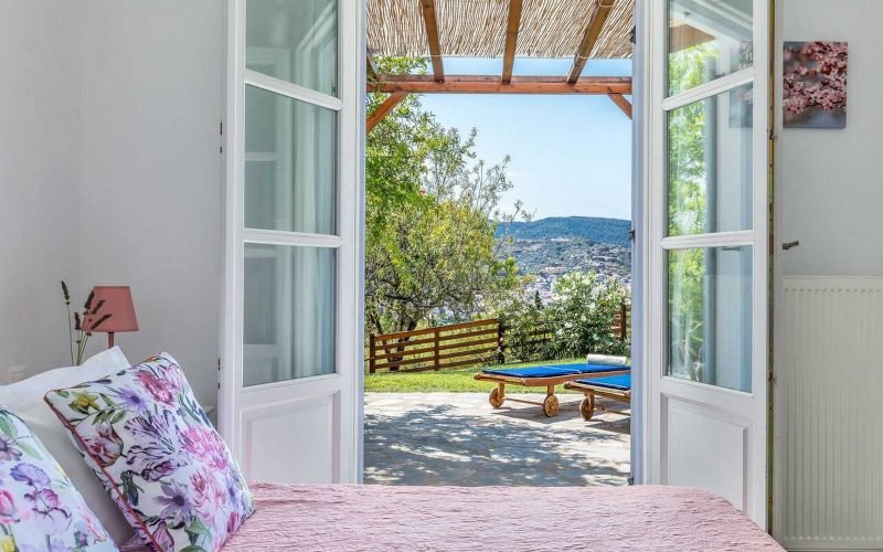 Beautiful pool villa with amazing views to the Sea