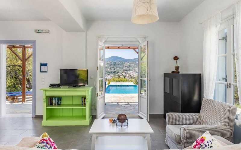 Beautiful pool villa with amazing views to the Sea