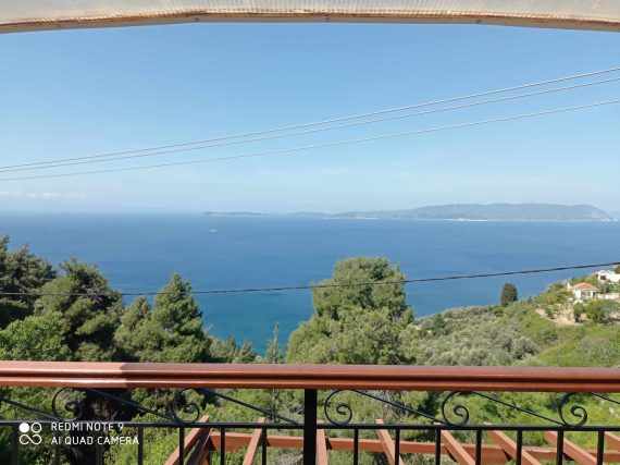 Nice property with lovely views in Old Klima village