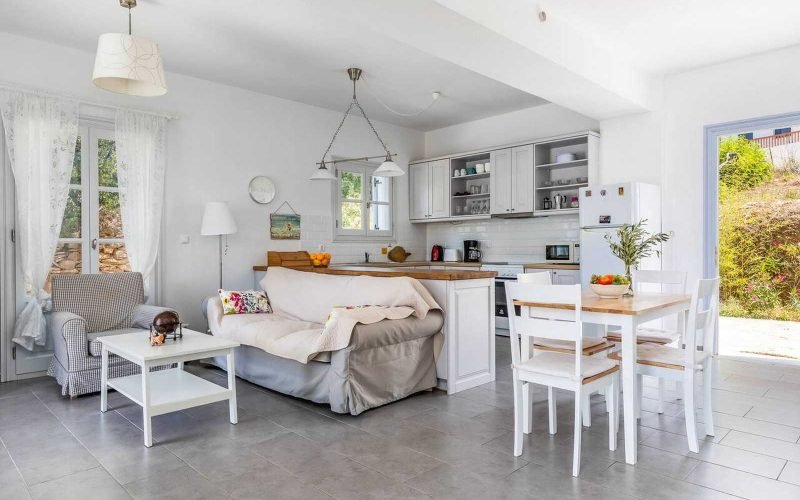 Beautiful pool villa with amazing views to the Sea