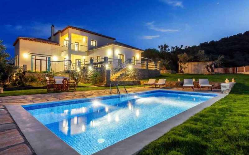 Spacious pool villa with best views to Skopelos Town and the Sea