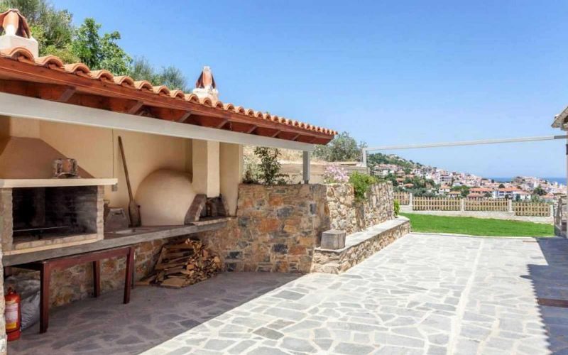 Spacious pool villa with best views to Skopelos Town and the Sea
