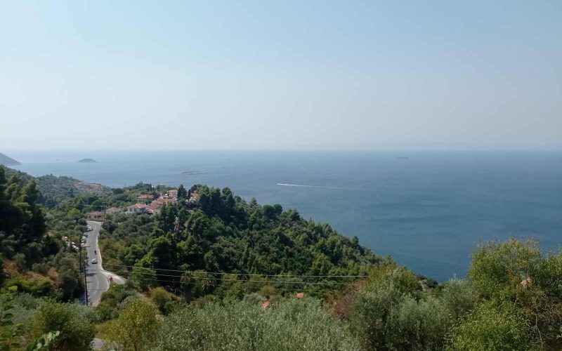 Plot with building permit overlooking Old Klima and the Aegean Sea