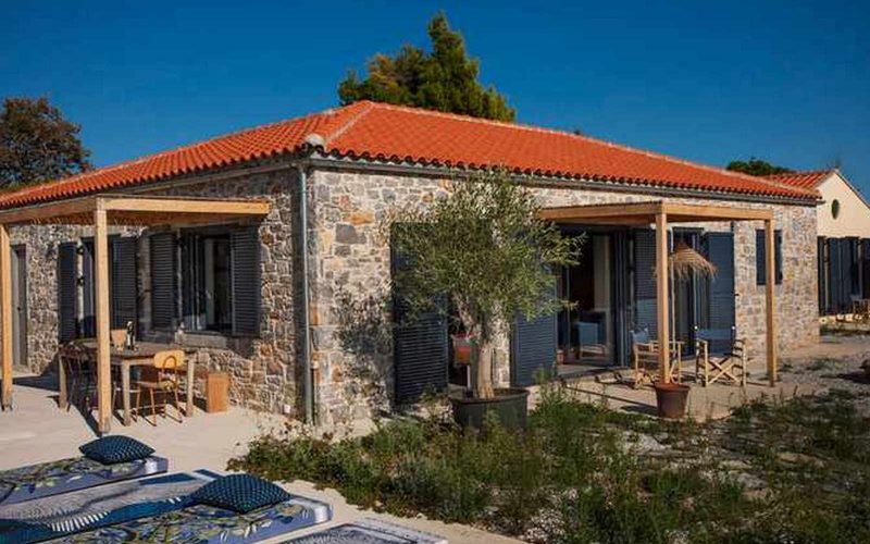 Complex of cottages with best views to the Aegean Sea Main Cottage