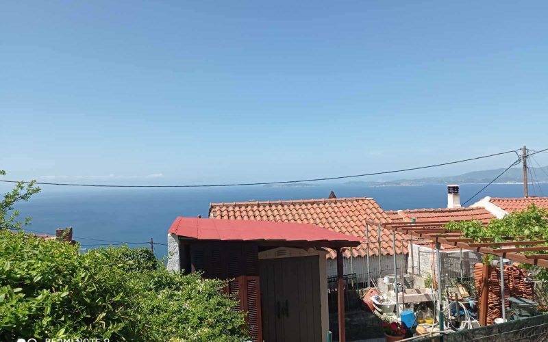 Traditional house in Old Klima village Views