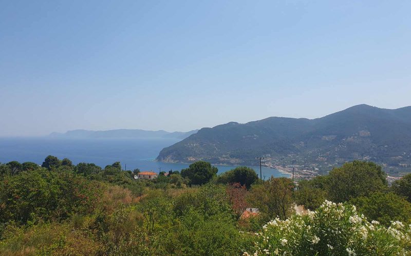 Luxurious Villa with Breathtaking views to the Sporades Islands