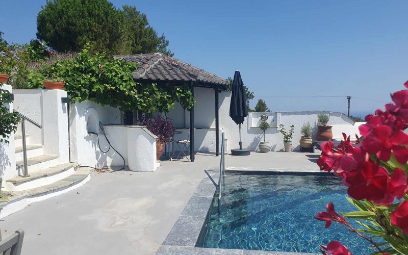 Luxurious Villa with Breathtaking views to the Sporades Islands