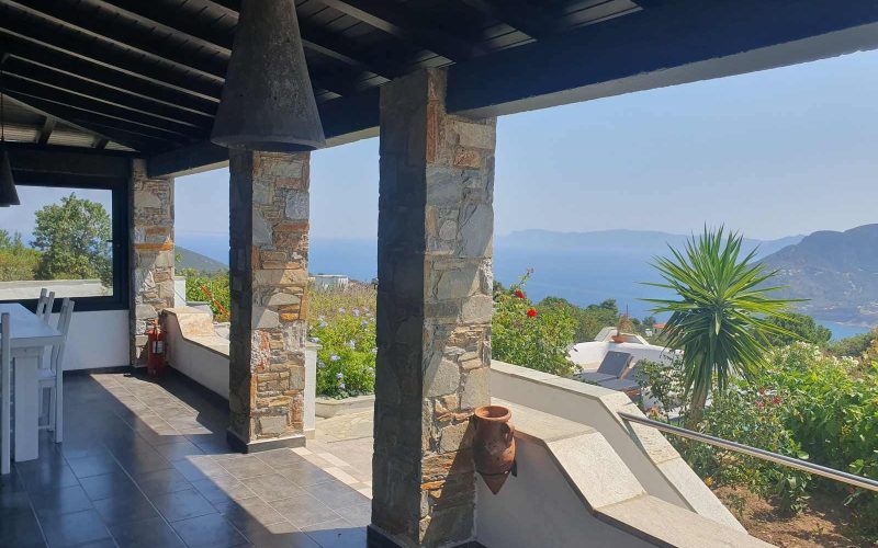 Luxurious Villa with Breathtaking views to the Sporades Islands