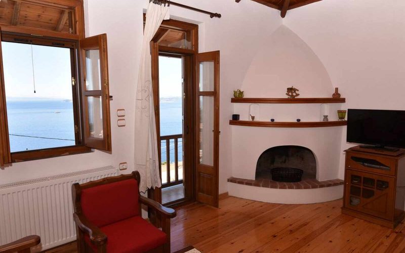 Property in Palaio Klima with Sea views The living room area