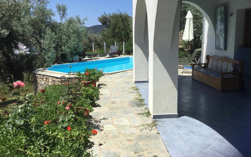 Villa with swimming pool and stunning views to Skopelos Town and Port