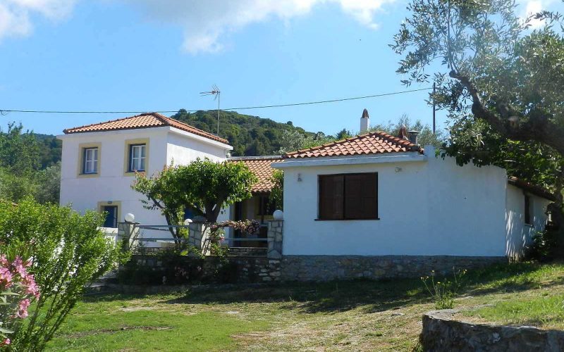 Traditional cottage in the area of Alikias