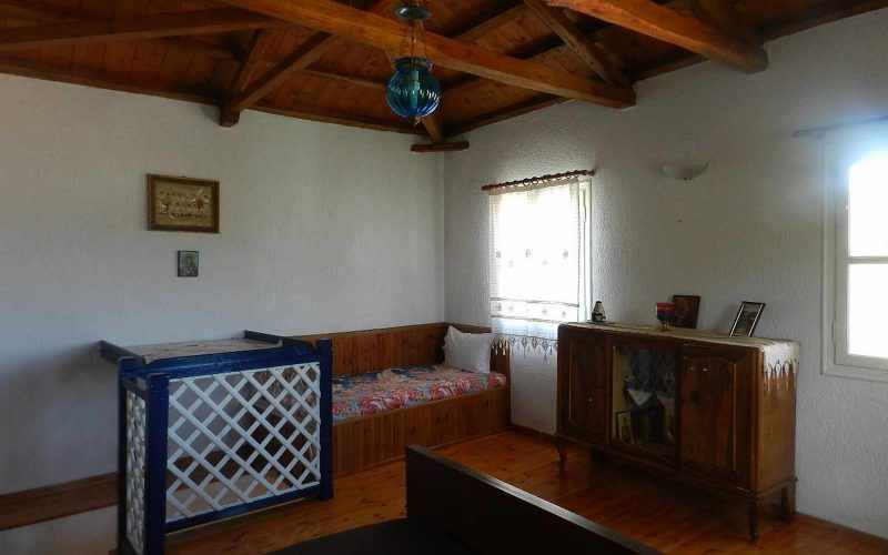 Traditional cottage in the area of Alikias Bedroom