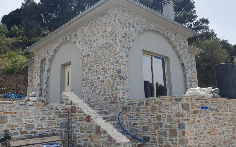 Twin pool villas overlooking Skopelos Bay