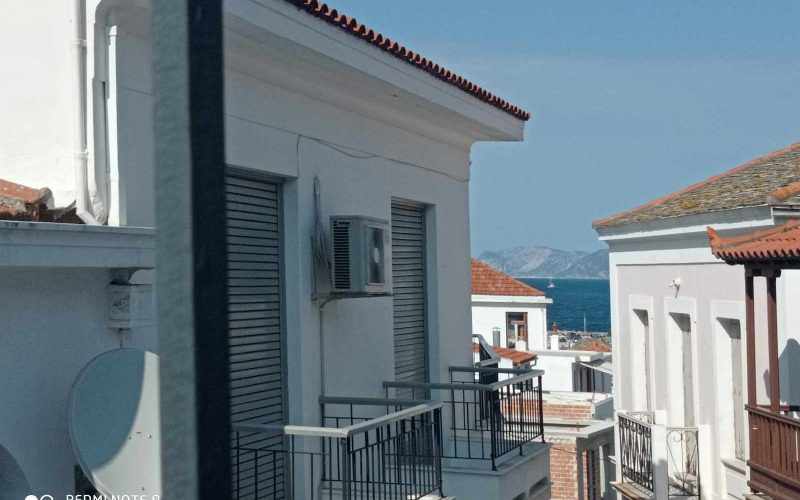 Green Shutters house in the center of Skopelos Town Views