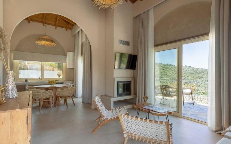 Twin pool villas overlooking Skopelos Bay