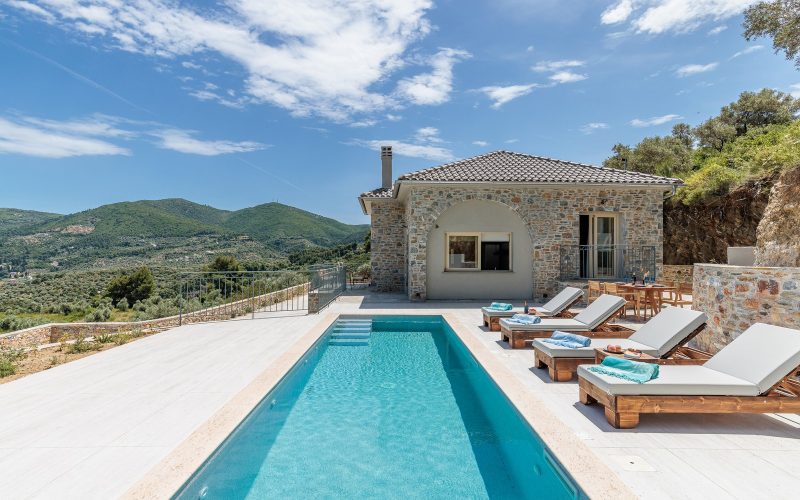 Twin pool villas overlooking Skopelos Bay