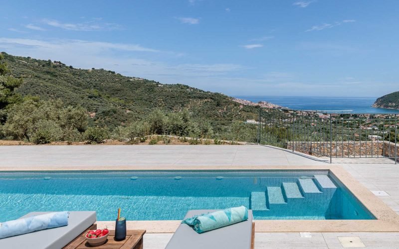 Twin pool villas overlooking Skopelos Bay