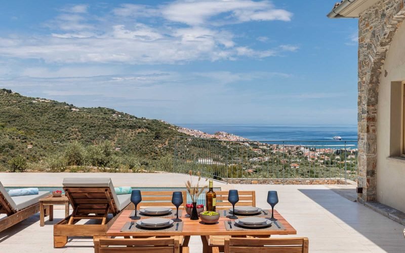 Twin pool villas overlooking Skopelos Bay