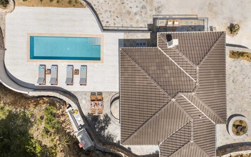 Twin pool villas overlooking Skopelos Bay