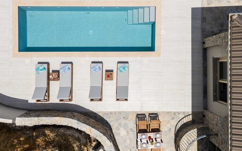 Twin pool villas overlooking Skopelos Bay