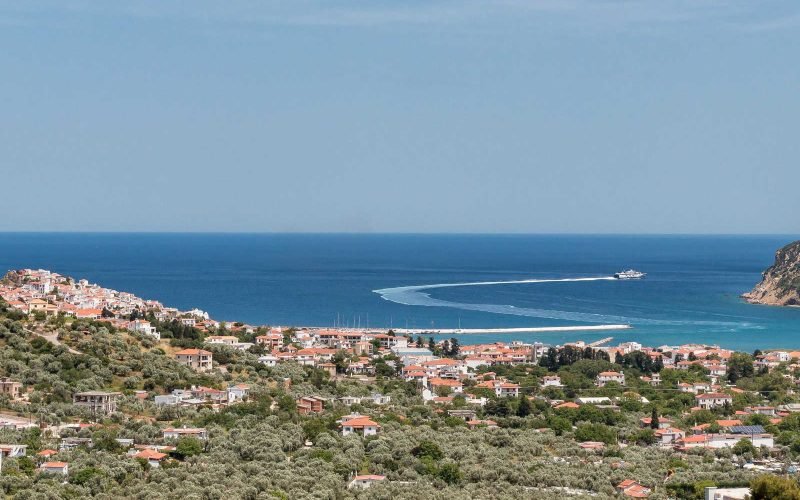 Twin pool villas overlooking Skopelos Bay