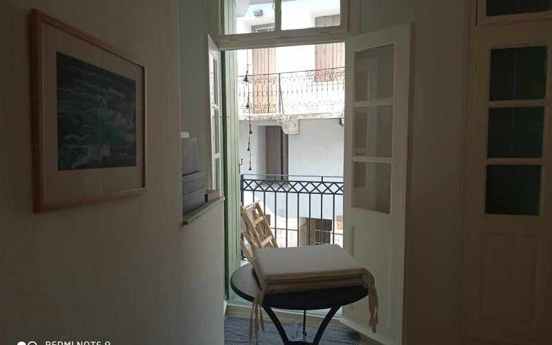 Green Shutters house in the center of Skopelos Town The office