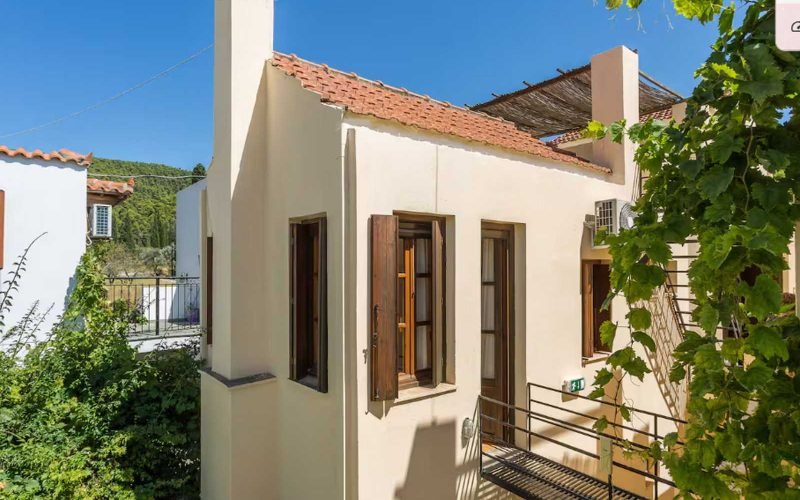 Seafront complexe in Agnondas