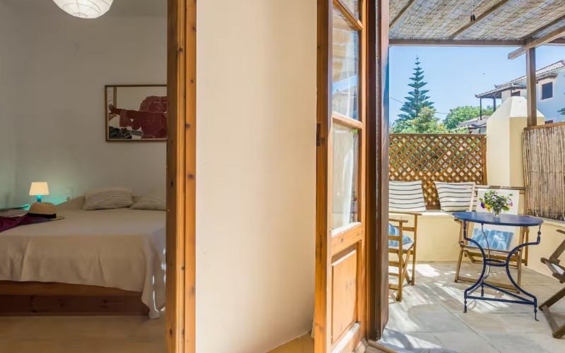 Seafront complexe in Agnondas