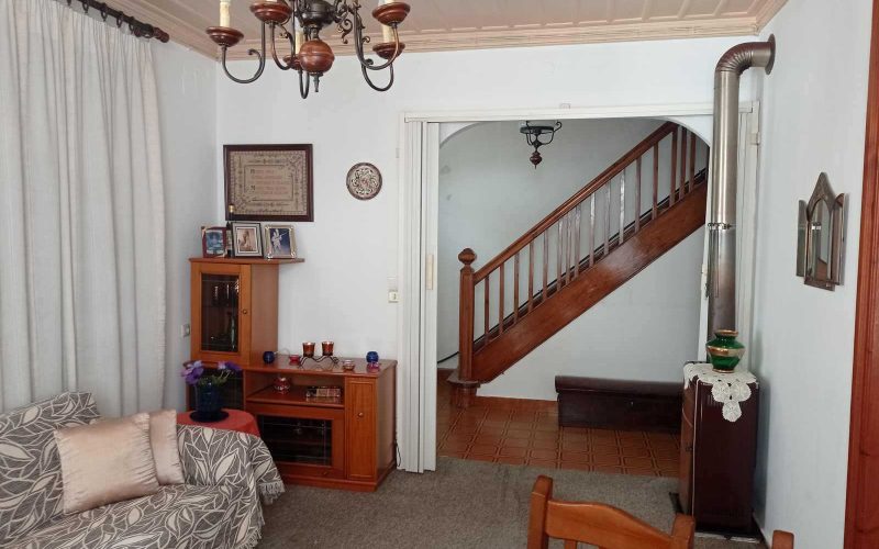 Spacious mansion close to Skopelos Town waterfront Living room