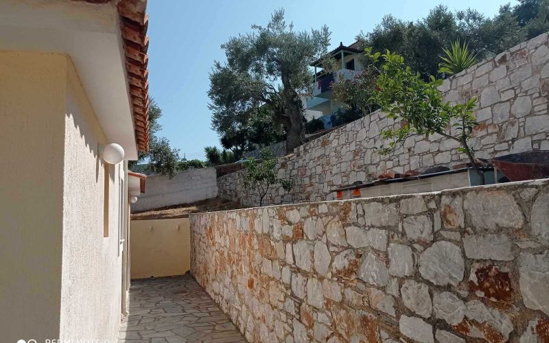 Apartment and studios for sale in Stafilos area Exterior