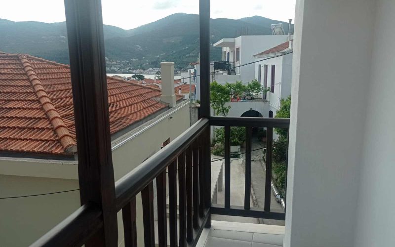 Two Skopelos Town houses with terrace and views to the port The balcony