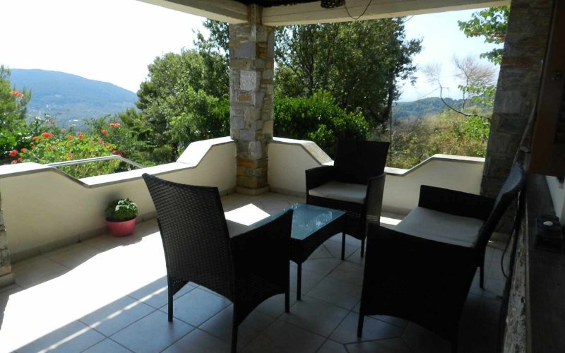 Villa with swimming pool and stunning views to the Sporades Islands The villa porch